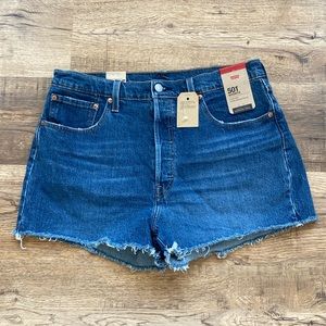 Levi’s 501 Denim Shorts Womens 33 NWT